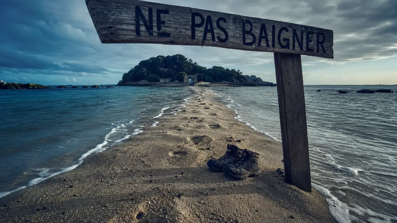 Sainte Marie Martinique tombolo, cordon de sable à traverser sans risque